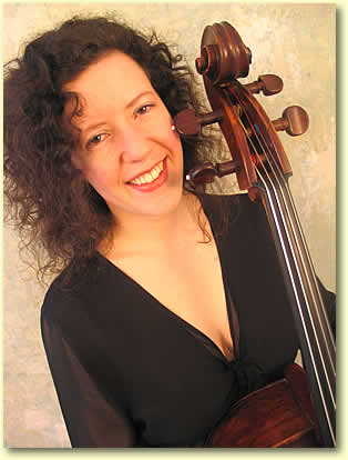 Cellistin Susanne Mueller ausSalzburg, klassische und moderne Musik am Violoncello